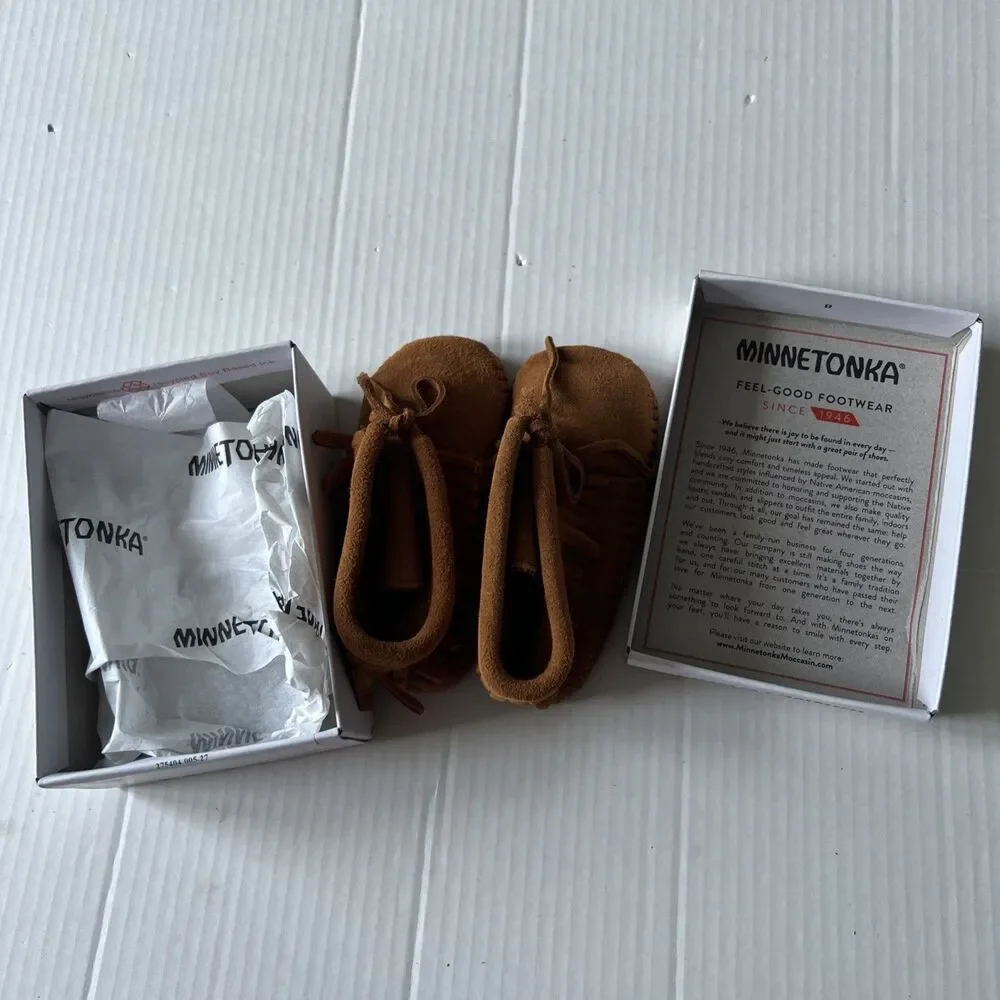 MINNETONKA MOCCASIN Size 6 Baby Moccasin Brown 100% Suede Bootie $65 NWB